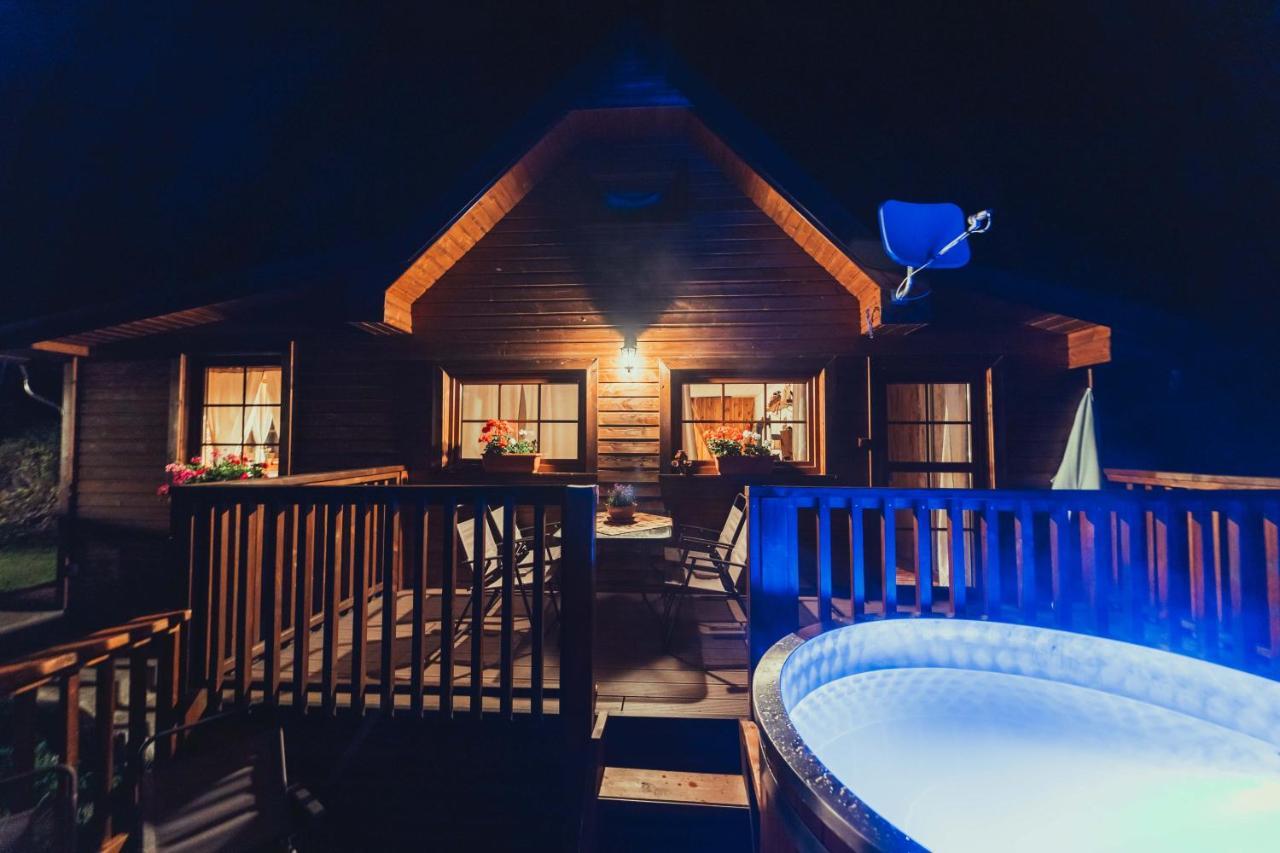 Sovia Wellness S Jacuzzi Kadou A Saunou, Cingov Smižany